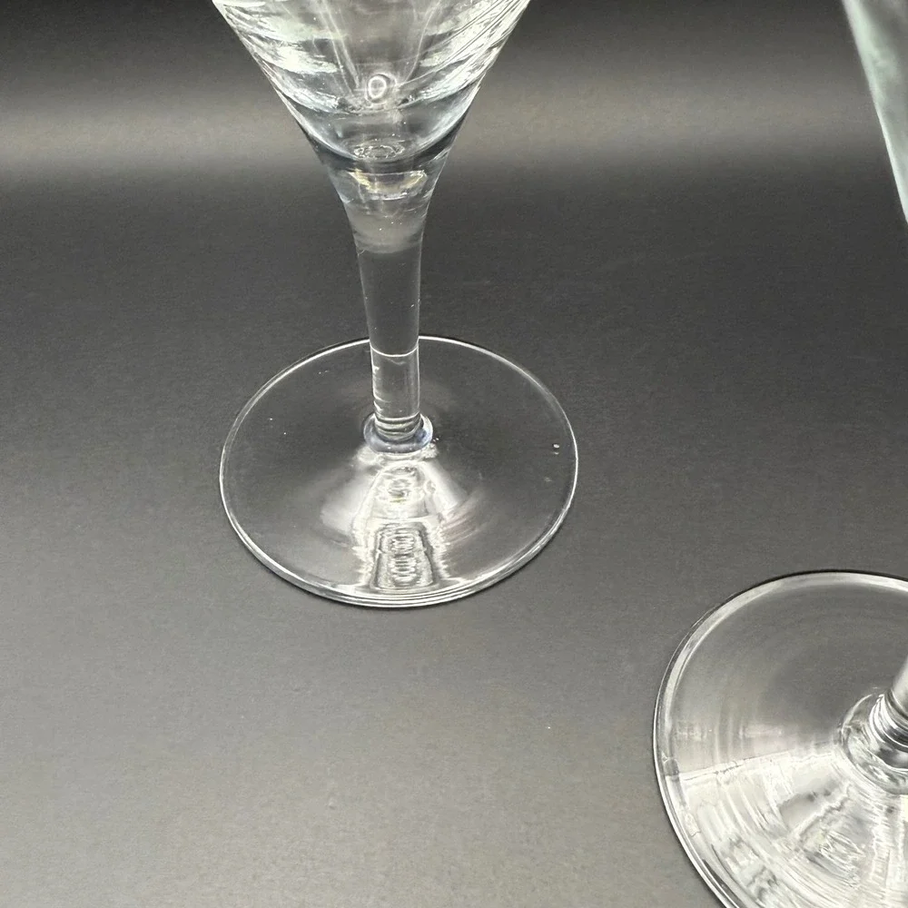 Vintage‎ Set 2 Etched Floral Martini Glasses Clear Glass Frosted Flower Stemware
